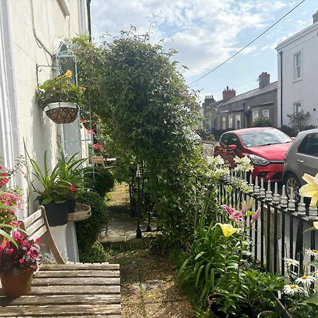 Mulgrave Lodge Dun Laoghaire Bagian luar foto