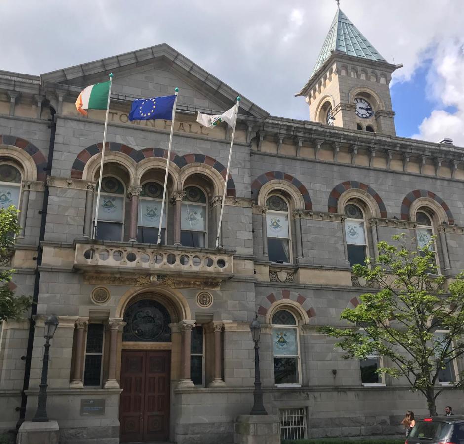Mulgrave Lodge Dun Laoghaire Bagian luar foto