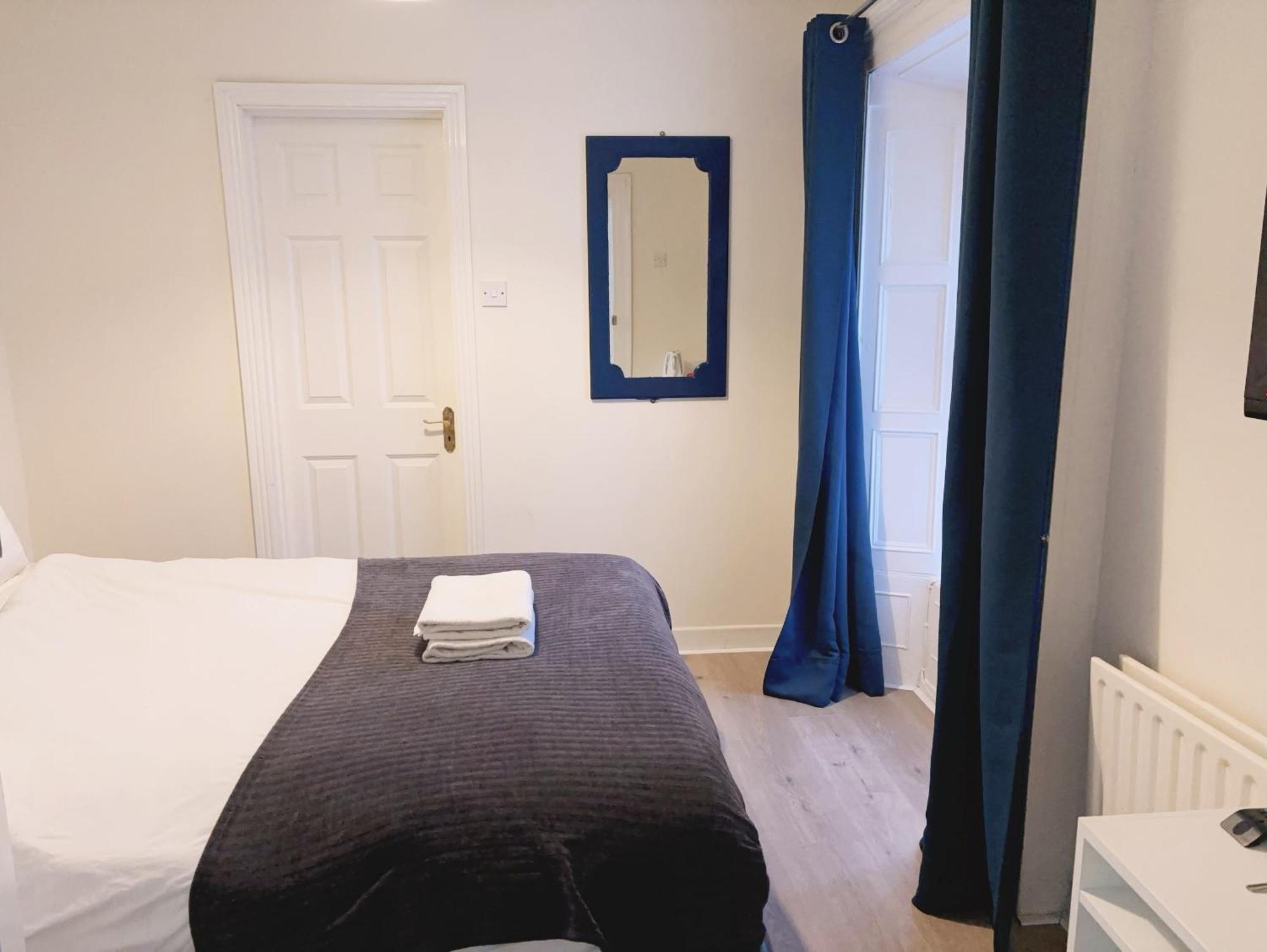 Mulgrave Lodge Dun Laoghaire Bagian luar foto